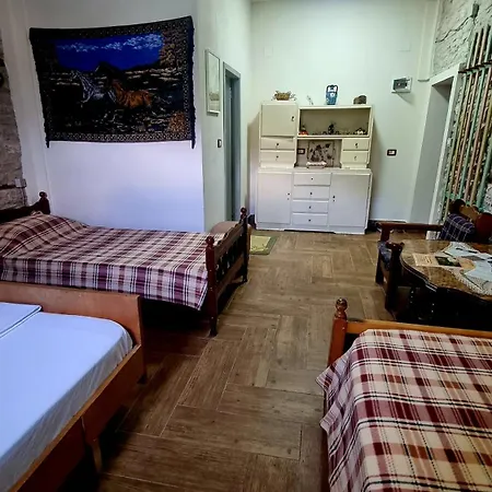 Sanasa Pensjonat *