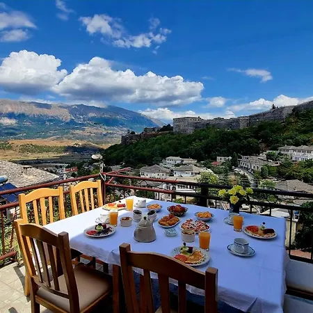 Pensjonat Sanasa Gjirokastra