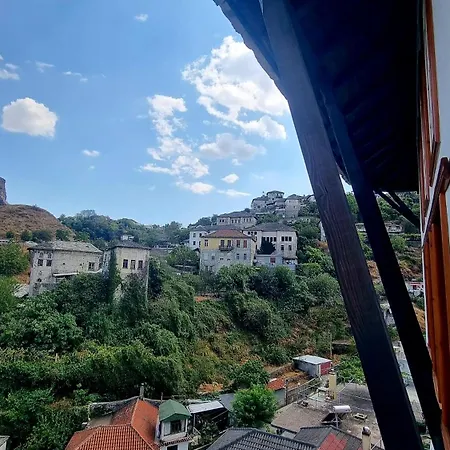 Pensjonat Sanasa Gjirokastra